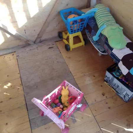 файна хата ロッジ *